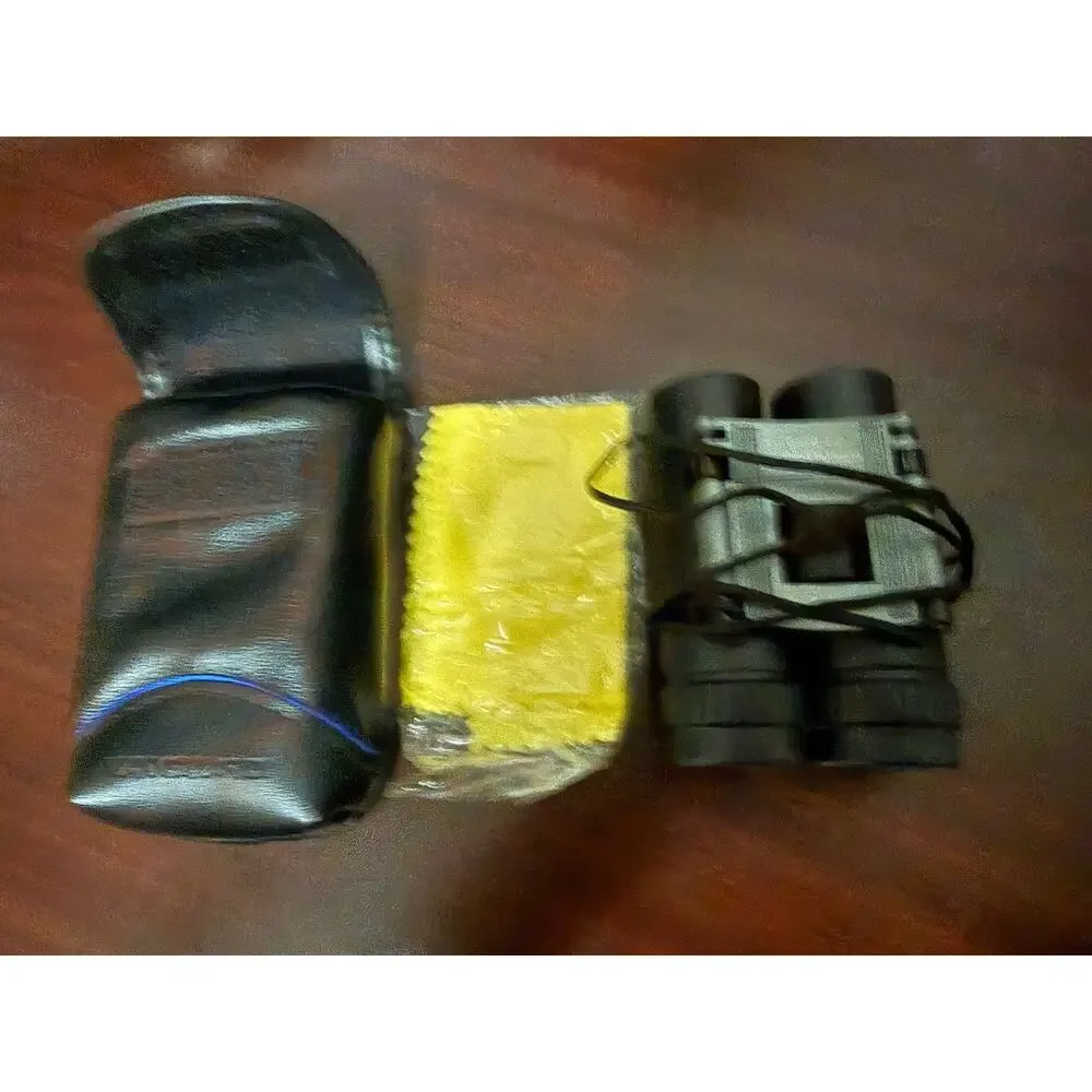 Vanguard DA-8210 Compact Binoculars Waterproof 8x21 Field 7.2° Coated Lens